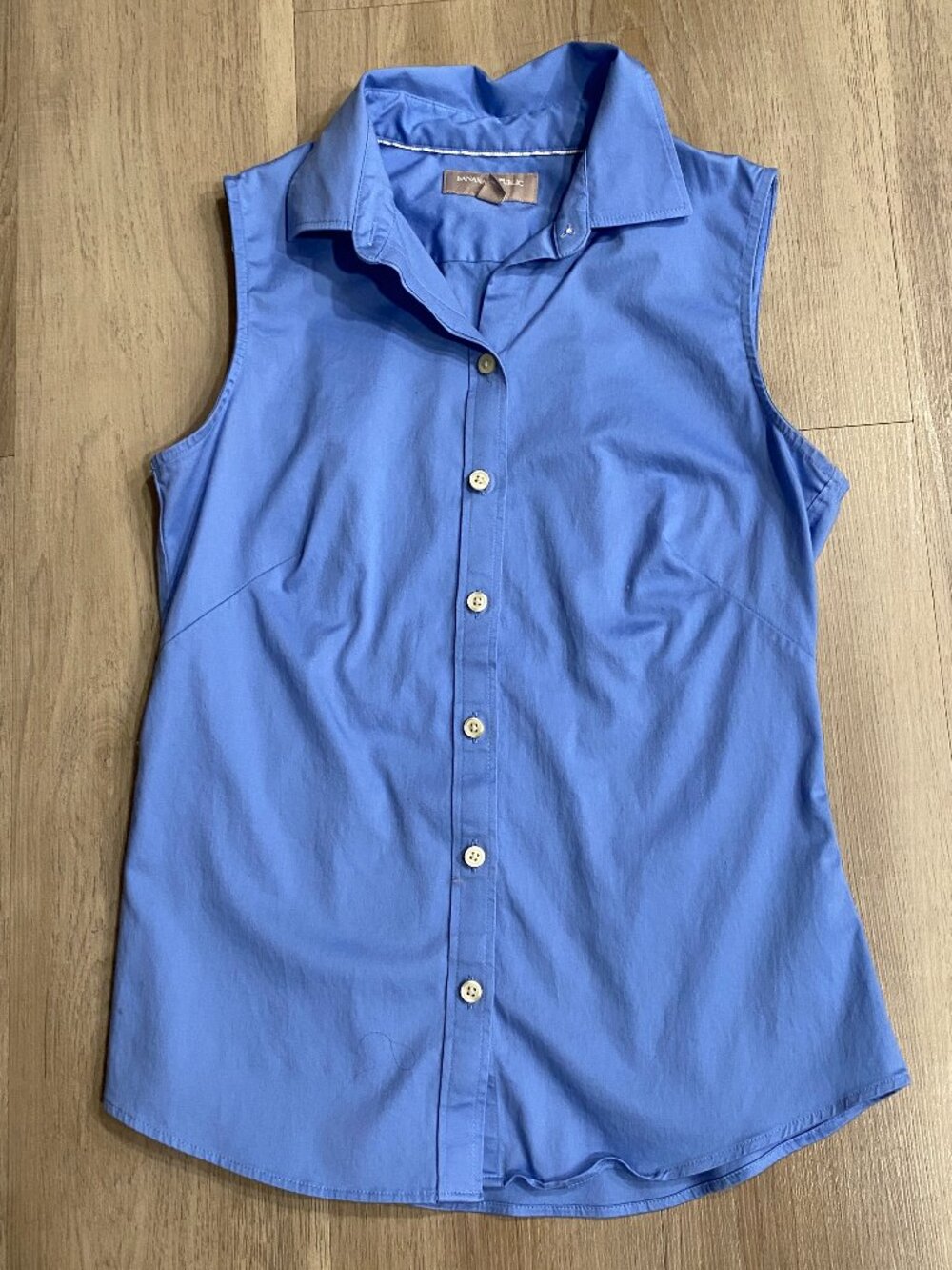 Banana Republic Non Iron Sleeveless Collared Top Women’s 6